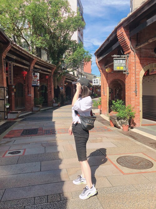 lily🇹🇼🇹🇼さんのコーディネート