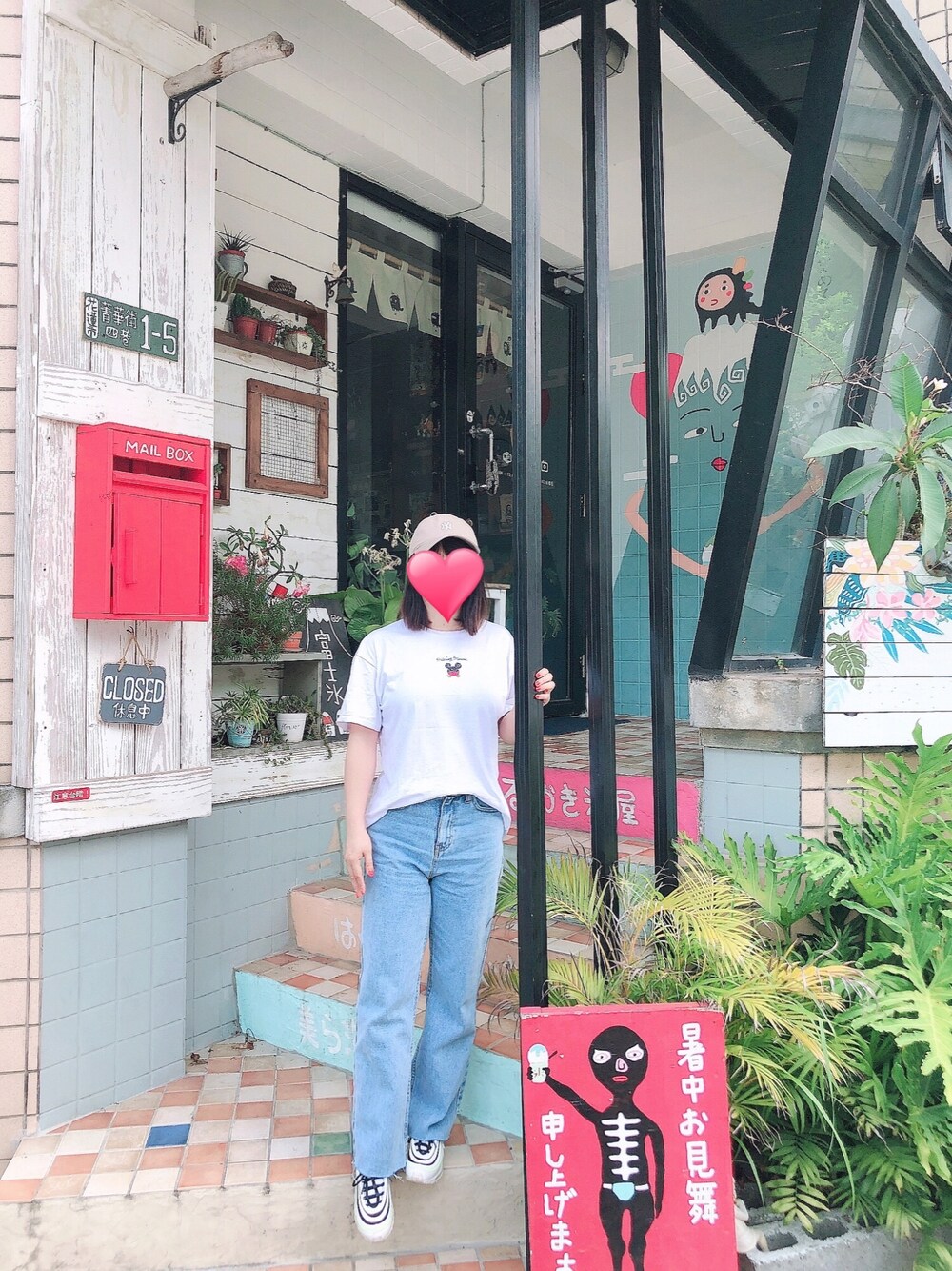 「NIKE、老帽、T恤、ootd、低身長、小個子、小隻女、街頭穿搭、基礎款、寬褲」｜「MLBのアイテム（帽子、ベージュ系）」を使った、lily🇹🇼🇹🇼さん（レディース・151cm）の夏コーディネートの1枚目の写真