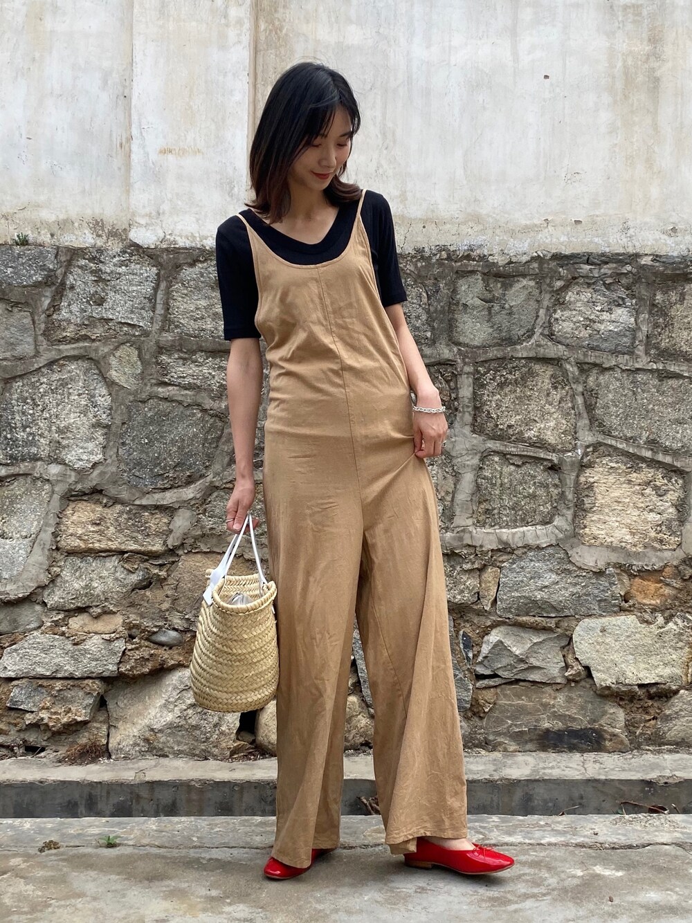 BASERANGEのオールインワン・サロペット（ブラウン系）を使った人気