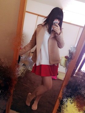 「白ニット」｜「アイテム（ピーコート）」を使った、みずまるさん（レディース・166cm）の冬コーディネート