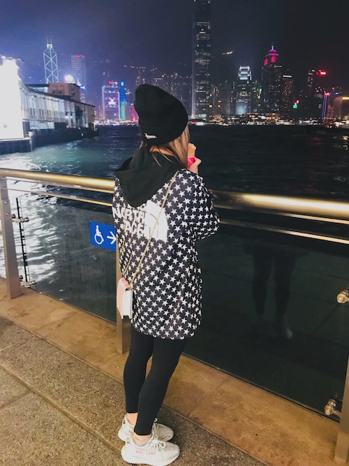 Supreme シュプリーム のトレンチコートを使ったレディース人気ファッションコーディネート Worldarchitecturefestival