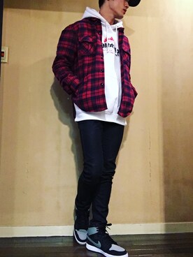 「エアジョーダン」｜「アイテム（その他アウター）」を使った、yusukeさん（メンズ・178cm）の春コーディネート