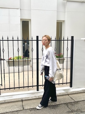 「CONVERSE（コンバース）のCONVERSE (コンバース）　キャンバスオールスター　ローカット　チャックテイラー（スニーカー）」を使った、りっぴーさん（レディース・154cm）の春コーディネート