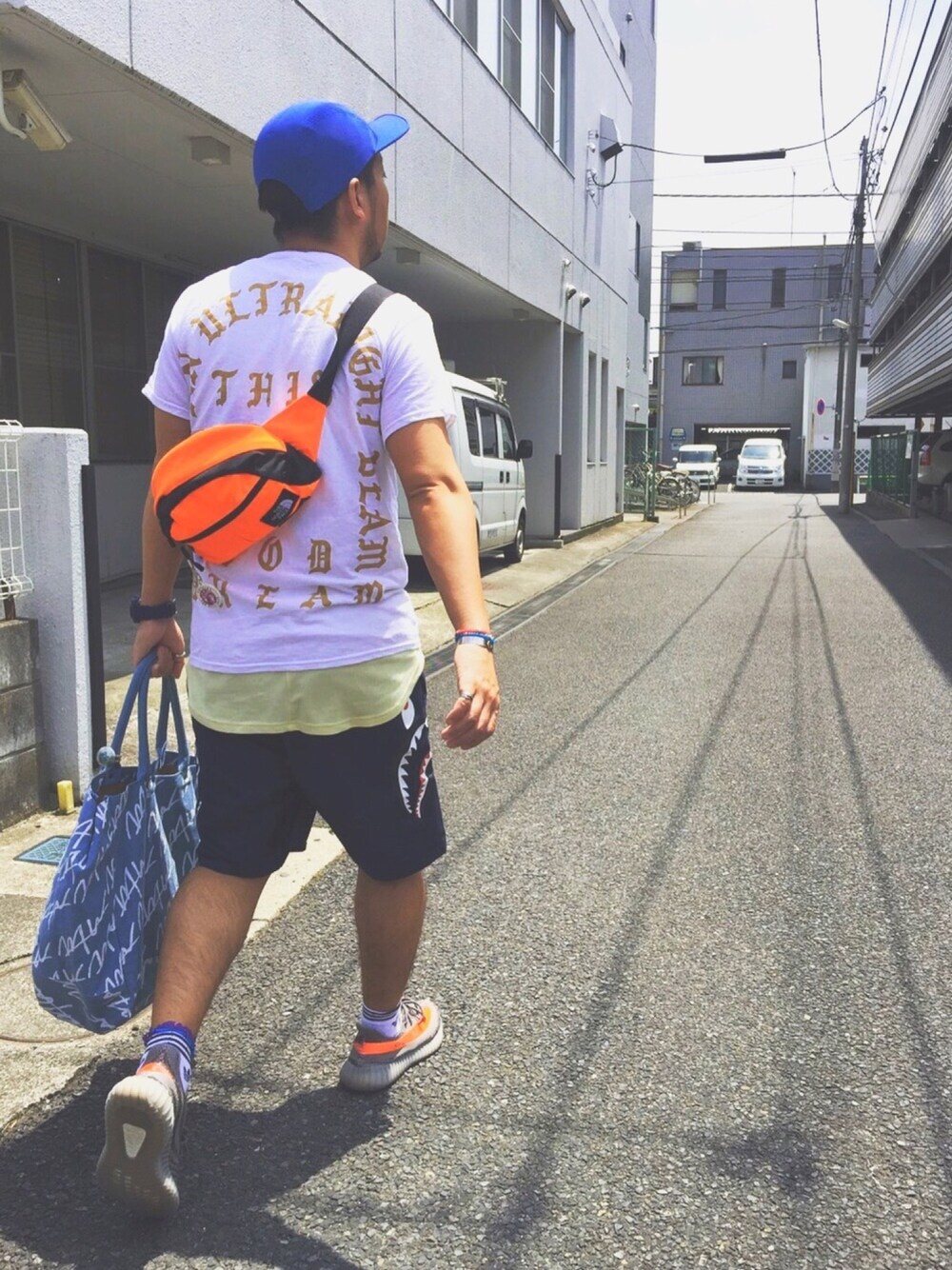 Supreme のボディバッグ/ウエストポーチ（オレンジ系）を使った人気