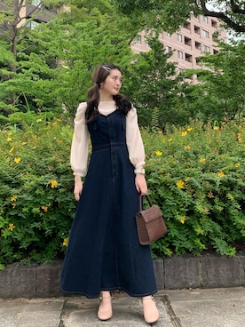 「archives（アルシーヴ）のアイテム（ジャンパースカート）」を使った、あっちゃんさん（レディース・156cm）の秋コーディネート