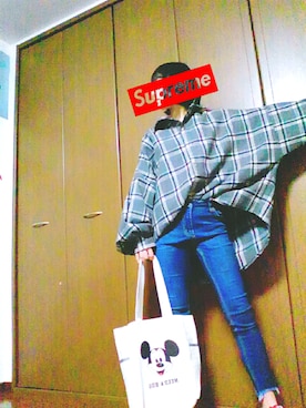 「mini（ミニ）のアイテム（バッグ）」を使った、愛莉さん（レディース・158cm）の冬コーディネート