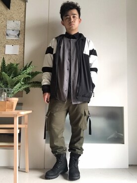 「working style」｜「アイテム（その他アウター）」を使った、林宜弘さん（メンズ・165cm）の春コーディネート