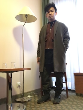 「5cm（ファイブシーエム）のアイテム（パンツ）」を使った、林宜弘さん（メンズ・165cm）の春コーディネート