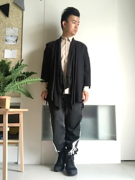 「TRAN泉（トラン）のアイテム（その他アウター）」を使った、林宜弘さん（メンズ・165cm）の春コーディネート