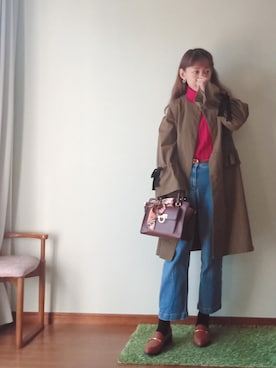「赤ニット」｜「アイテム（ノーカラーコート）」を使った、bikkoさん（レディース・158cm）の冬コーディネート
