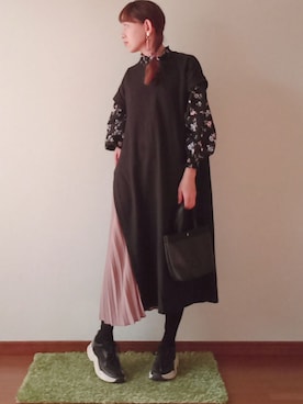 「ミカヅキモモコ（ミカヅキモモコ）のアイテム（アクセサリー）」を使った、bikkoさん（レディース・158cm）の冬コーディネート