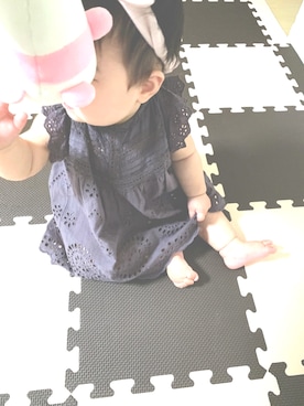 「つかまり立ち」｜Ashleyさん（キッズ・70cm）の夏コーディネート