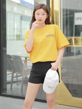 「HOTPING（ホッピン）のアイテム（パンツ）」を使った、HOTPINGさん（レディース・163cm）の春コーディネート