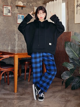 「HOTPING（ホッピン）のアイテム（パンツ）」を使った、HOTPINGさん（レディース・163cm）の秋コーディネート