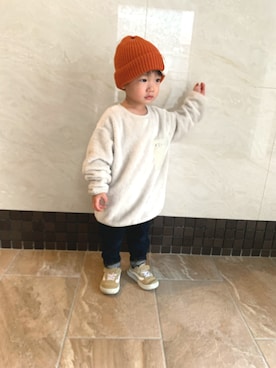 「UNIQLO（ユニクロ）のアイテム（トップス、ホワイト系）」を使った、kiriyさん（キッズ）の秋コーディネート
