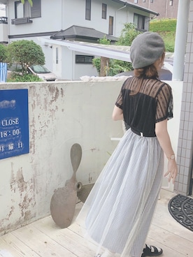 「カフェ」｜「アイテム（ハンチング/ベレー帽）」を使った、とまとちゃんさん（レディース・160cm）の夏コーディネート