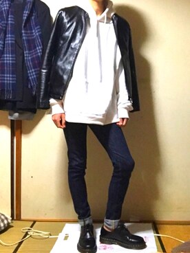 「unrelaxing（アンリラクシング）のアイテム（ライダースジャケット）」を使った、りゅうさん（メンズ・175cm）の冬コーディネート
