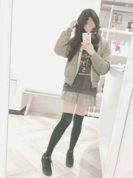 「adidas（アディダス）のアイテム（スニーカー、ブラック系）」を使った、さくら🌸小櫻さん（レディース・166cm）の冬コーディネート