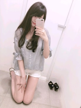 「Heather（ヘザー）のアイテム（シャツ/ブラウス、ブルー系）」を使った、さくら🌸小櫻さん（レディース・166cm）の春コーディネート