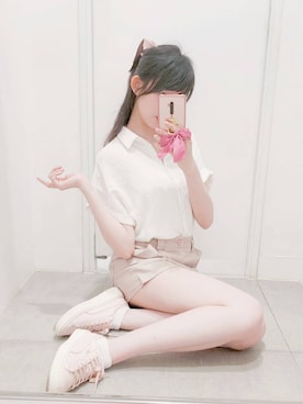 「GU（ジーユー）のアイテム（シャツ/ブラウス、ホワイト系）」を使った、さくら🌸小櫻さん（レディース・166cm）の夏コーディネート