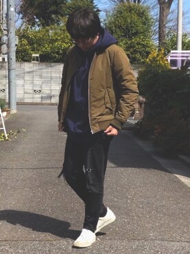 「NANO universe（ナノユニバース）のアイテム（MA-1）」を使った、TUCCAさん（メンズ・172cm）の春コーディネート