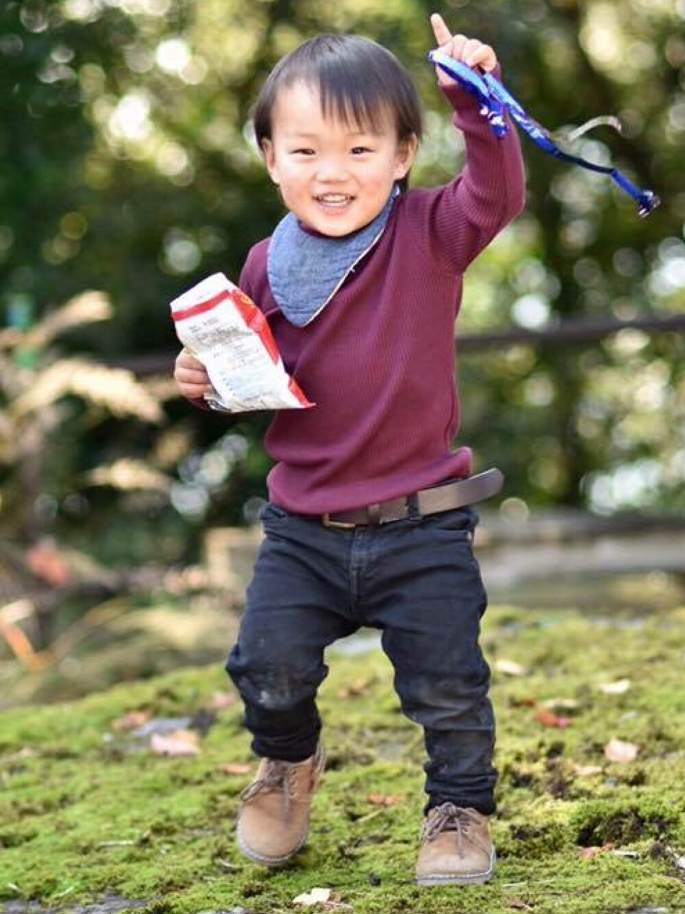 「七五三、kidsfashion、冬コーデ、男の子、シンプル、シンプルコーデ、キッズ、リンクコーデ、ラクチンコーデ、2歳」｜「ZARA KIDSのアイテム（ニット/セーター、レッド系）」を使った、skyouさん（キッズ・100cm）の冬コーディネートの1枚目の写真