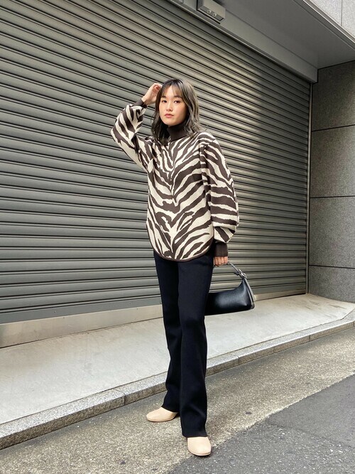 SLY 【THROW】ZEBRA MG TURTLE トップス THROW by SLY（スローバイスライ）の「【THROW】ZEBRA MG TURTLE