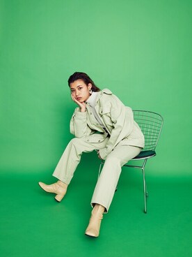 「アイテム（デニムジャケット、グリーン系）」を使った、SLY officialさん（レディース・159cm）の冬コーディネート