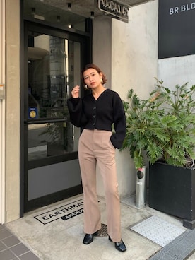 「短丈トップス」｜「アイテム（アクセサリー）」を使った、SLY officialさん（レディース・159cm）の冬コーディネート