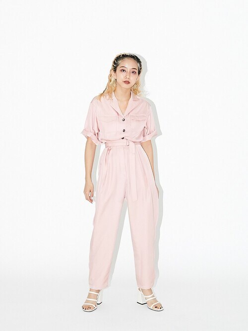 新品未使用　RHYTHM  ジャンプスーツ　HOLIDAY JUMPSUIT ピンク系 RHYTHM - RHYTHM ジャンプスーツ HOLIDAY JUMPSUIT ピンク系の通販 by