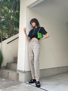 「ブリーチデニム」｜「アイテム（サンダル）」を使った、SLY officialさん（レディース・163cm）の夏コーディネート