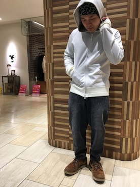 「MANASTASH（マナスタッシュ）のアイテム（デニムパンツ）」を使った、伊藤さん（メンズ・165cm）の冬コーディネート