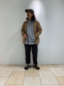 「Gramicci（グラミチ）のアイテム（パーカー）」を使った、伊藤さん（メンズ・165cm）の秋コーディネート