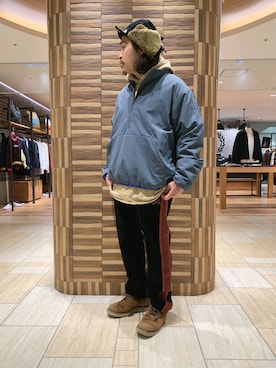 「Gramicci（グラミチ）のアイテム（パーカー）」を使った、伊藤さん（メンズ・165cm）の秋コーディネート