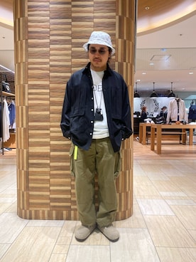 「MANASTASH（マナスタッシュ）のアイテム（キーケース/キーアクセサリー）」を使った、伊藤さん（メンズ・165cm）の春コーディネート