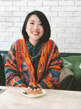 「GUCCI（グッチ）のアイテム（ショルダーバッグ、ブラウン系）」を使った、athena*何静さん（レディース・163cm）の冬コーディネート