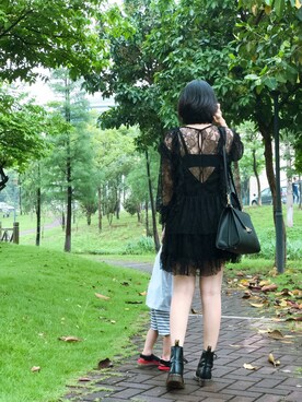 「Dr. Martens（ドクターマーチン）のアイテム（ブーツ、ブラック系）」を使った、athena*何静さん（レディース・163cm）の夏コーディネート