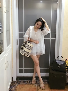 「taobaoのアイテム（クラッチバッグ、ベージュ系）」を使った、athena*何静さん（レディース・163cm）の夏コーディネート
