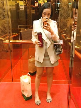 「ZARA（ザラ）のアイテム（ショルダーバッグ、ブルー系）」を使った、athena*何静さん（レディース・163cm）の秋コーディネート
