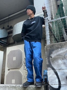 「エクストララージ」｜「アイテム（スウェット）」を使った、塩田裕典さん（メンズ・173cm）の冬コーディネート