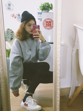 睡一觉说不定会有灵感さんのコーディネート