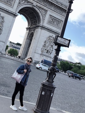 芸朵快跑さんのコーディネート