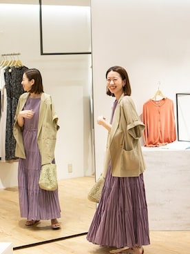 「NATURAL BEAUTY BASIC（ナチュラルビューティーベーシック）のアイテム（テーラードジャケット）」を使った、NBB STAFF 09さん（レディース・157cm）の夏コーディネート