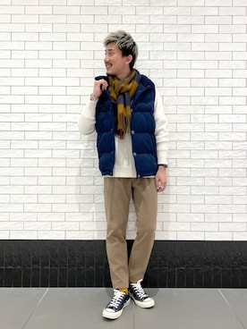 BAYFLOWのダウンベストを使った人気ファッションコーディネート