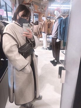 「converse」｜「アイテム（ノーカラーコート）」を使った、べてぃさん（レディース・158cm）の冬コーディネート