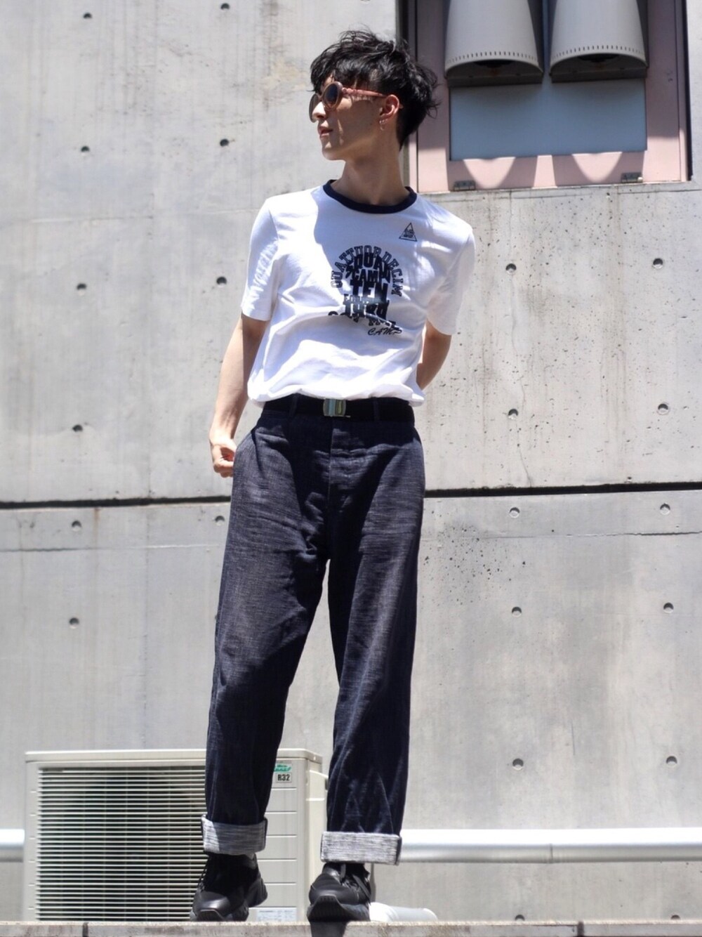 「MARC JACOBSのアイテム（サングラス、その他）」を使った、KYOさん（メンズ・180cm）の春コーディネートの1枚目の写真