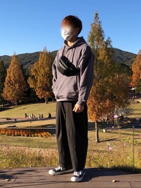 「shiki tokyo（シキトウキョウ）のアイテム（パーカー）」を使った、にぴよしさん（メンズ・174cm）の秋コーディネート