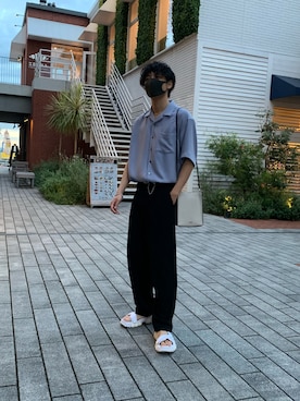 「Onitsuka Tiger（オニツカタイガー）のアイテム（サンダル）」を使った、キツネさん（メンズ・180cm）の夏コーディネート