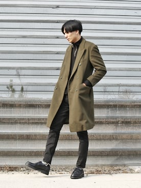 「カーキアウター」｜「アイテム（その他アウター）」を使った、とっきーさん（メンズ・184cm）の冬コーディネート