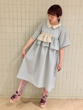 「アイテム（サンダル、ピンク系）」を使った、merry jenny 新宿店さん（レディース・157cm）の春コーディネート